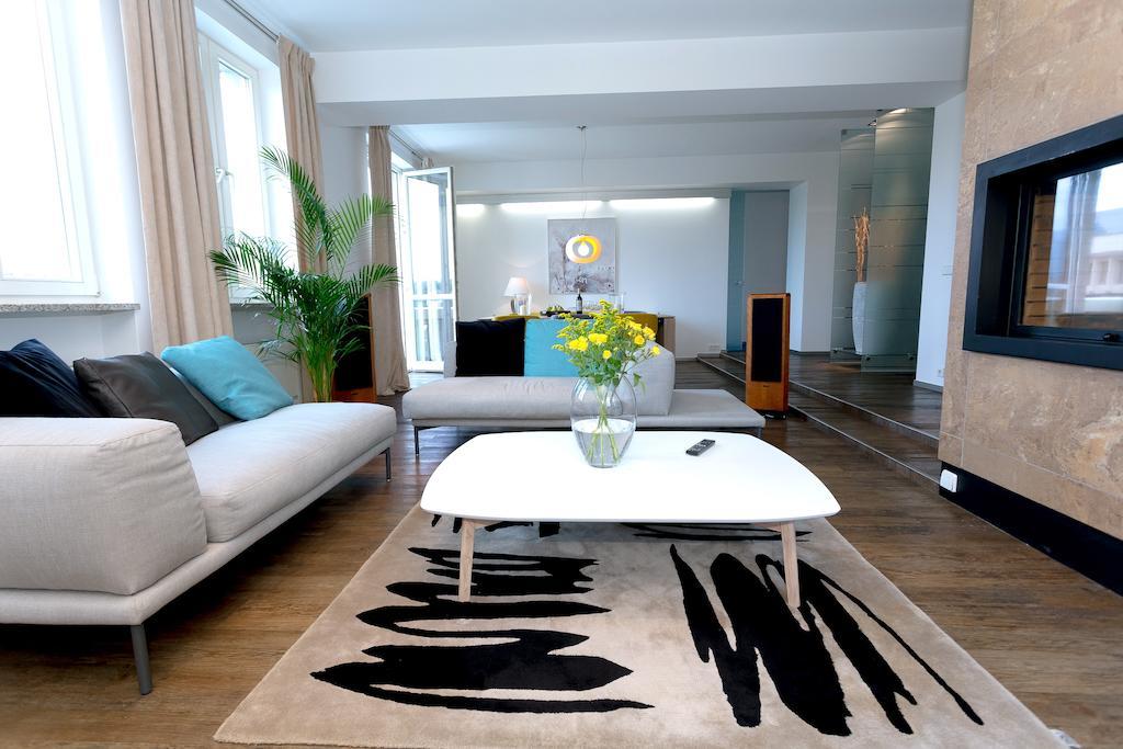 Vilnius Apartments & Suites - Gedimino Avenue Екстериор снимка