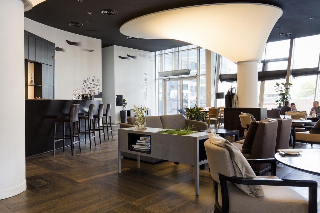 Vilnius Apartments & Suites - Gedimino Avenue Екстериор снимка